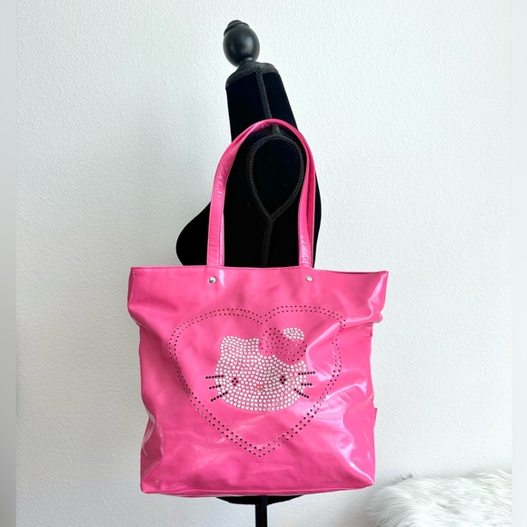 HELLO KITTY RARE TOTE - Picture 5 of 9